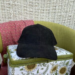 Black Felt H&M Cap